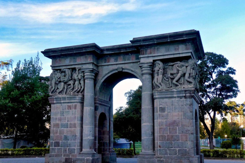 Quito: By bike, viewpoint, markets, parks, Basilica del Voto Nacional Quito: Cycling, viewpoints, markets, parks, National Vow Basilica