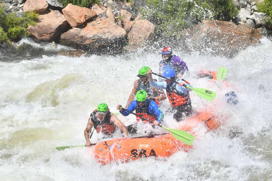 Salida: Wildwasser-Rafting im Upper Big Horn Sheep Canyon. Foto: GetYourGuide Salida: Wildwasser-Rafting im Upper Big Horn Sheep Canyon. Foto: GetYourGuide