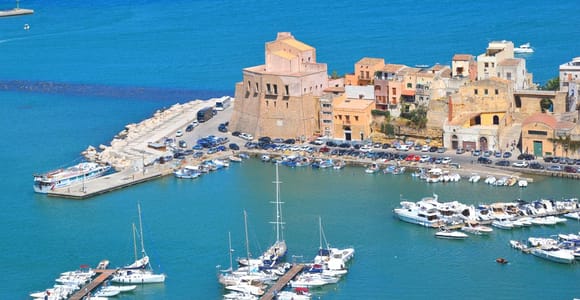 Trapani: Private Walking Tour with Majestic Salt Pans Views
