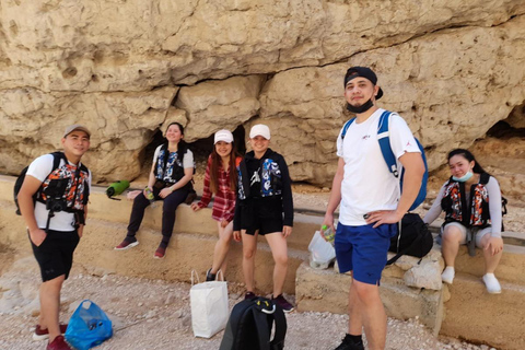 Muscat: Wadi Al Shab Oasis, Secret Cave & Sinkhole