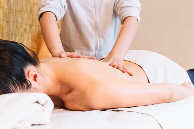 Seoul: Korean Spa and Massage Experience in Myeongdong