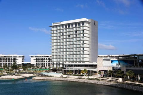 Private Shuttle CUN Airport to Renaissance Cancun Resort