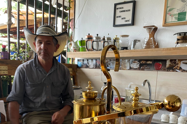 De Medellín: Visita ao café Jardín, passeio a cavalo opcional