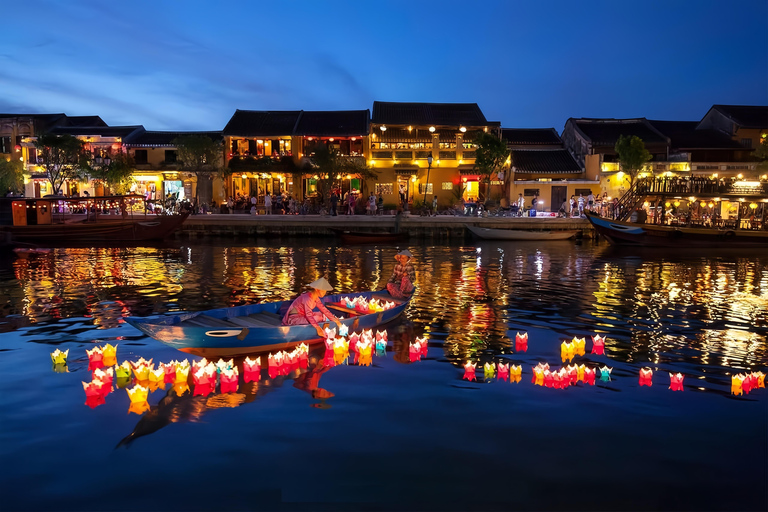 Z Hoi An/Da Nang: Odwiedź miasto Hoi An i wypuść lampionyWycieczka grupowa