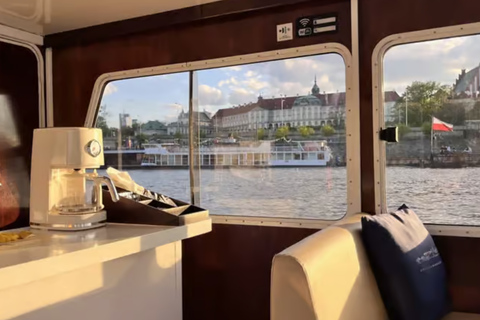 Warsaw: Sightseeing Cruise with 7 Language Audioguide