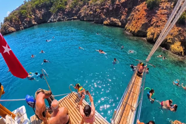 Fethiye: 12 Islands Boat Tour with Lunch and Transfers Fethiye: 12 Islands Boat Tour with Lunch without transfer