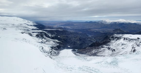 From Reykjavik: Fire And Ice Helicopter Tour with 2 Landings