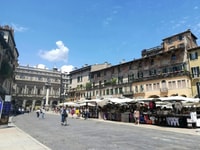 Verona Day Trip - Housity