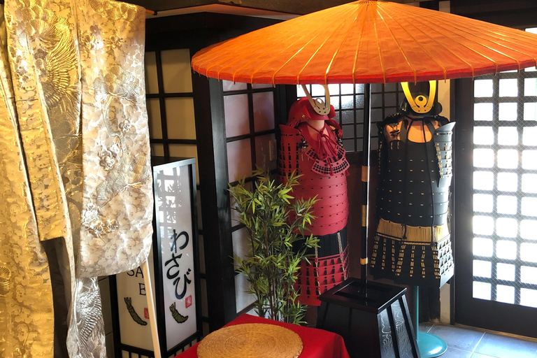 Osaka: Kyoto Scenic Day &amp; Night Busstur med Kobe Beef