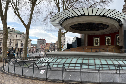 Bilbao: Private walking tour of the old town