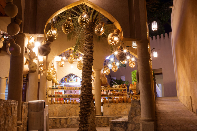 From Muscat: Nizwa Guided Tour with Optional Overnight Stay Nizwa Evening Tour with Overnight Stay