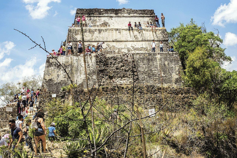 CDMX: Day Tour to Tepoztlán