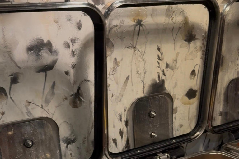 Düsseldorf: Massage, Breakfast, and Spa Access for Two