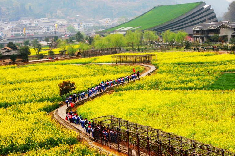 Zhangjiajie: Miao Village, Red Stone Forest & Furong Tour