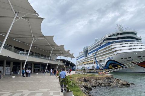 Affordable Private Transportation Service to Colón Free Zone