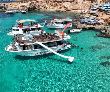 Malta Coastline Cruise: Comino, Blue Lagoon & Crystal Lagoon