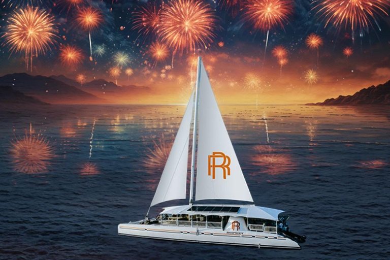 Phuket：New Year’s Eve Cruise with Fireworks & DJ party Rhapsody Happy New Year Event Single ticket