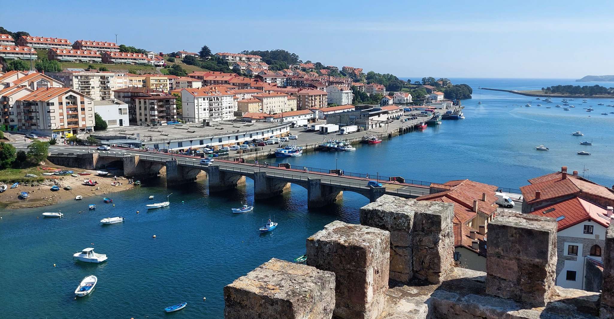Excursión de un día desde Santander, Costa Oeste de Cantabria Villages - Hizvo