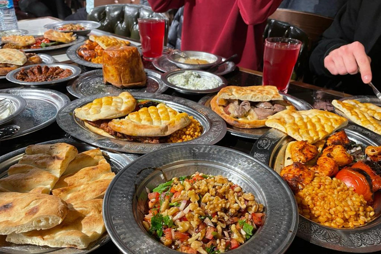 Istambul: Noite de comida turca e experiência no terraço