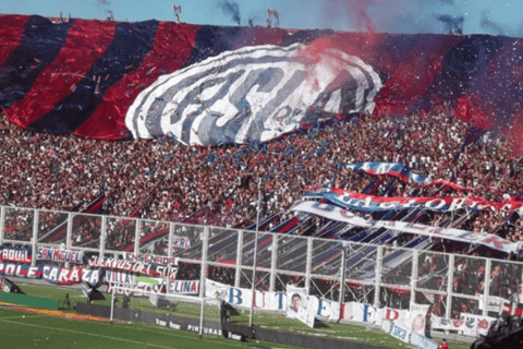 Fußball in Buenos Aires: Erlebe die Leidenschaft bei einem Spiel von San Lorenzo de Almagro