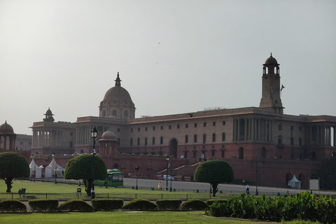 2-Day Delhi & Agra Private Tour: Taj Mahal, Old & New Delhi Delhi: 2-Day Private Tour with Taj Mahal & Rickshaw Ride