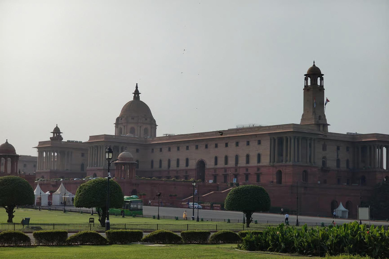 2-Day Delhi & Agra Private Tour: Taj Mahal, Old & New Delhi Delhi: 2-Day Private Tour with Taj Mahal & Rickshaw Ride