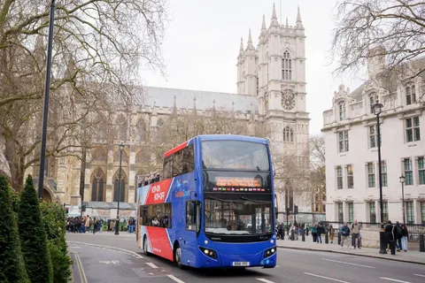 Londen: Golden Tours Hop-on-hop-off-bustour.