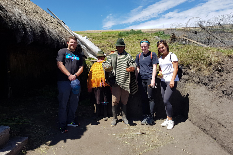 Depuis Quito : Visite d&#039;une jounée de Quilotoa incluant le déjeuner et le billetVisite privée