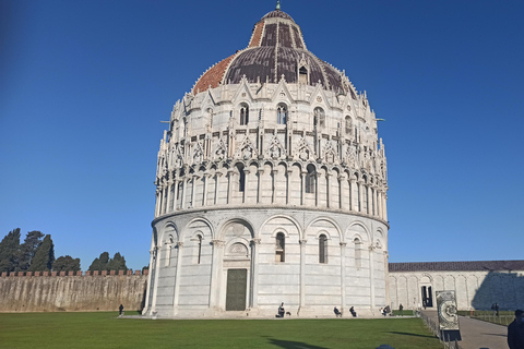 Visit Pisa & Lucca with lunch in a family-run winery Visit Pisa & Lucca with lunch in a family-run winery farm