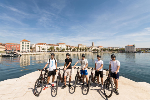 Passeio de bicicleta elétrica pela cidade de Split e pelo parque MarjanParque Marjan e city tour de bicicleta elétrica em Split