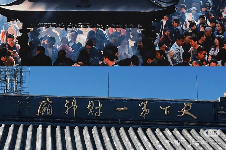 Shanghai: Hangzhou Day Trip with West Lake & Lingyin Temple Shanghai: Hangzhou Guided Day Trip By Bullet Train