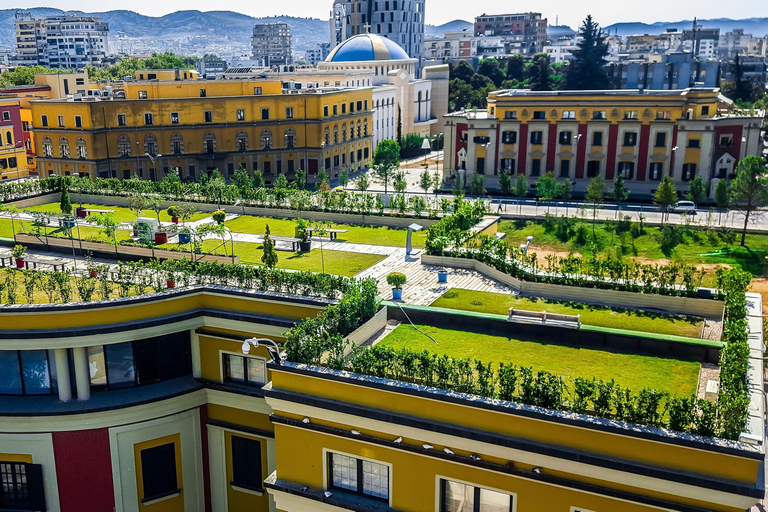 Tirana: Geführte StadtführungTirana: Geführte Stadtführung mit Museumseintritt