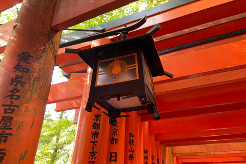 Kyoto: Inari Shrine Wandeltocht met lokale gids