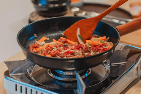 Séoul : cours de cuisine coréenne avec courses dans une épicerie locale