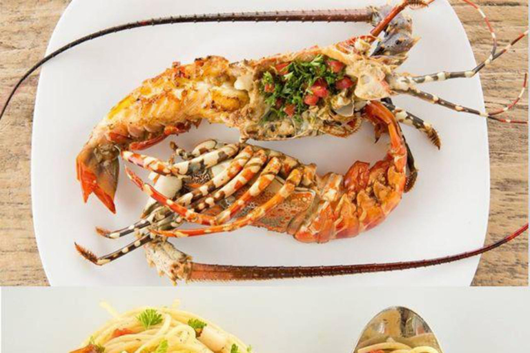 ZANZIBAR: Las Jozani, jaskinia Salaam, The Rock i Blue LagoonWYCIECZKA PRYWATNA BEZ ODBIORU Z HOTELU I TRANSPORTU POWROTNEGO