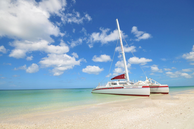Naples: Sunset Cruise with sailing in the Gulf