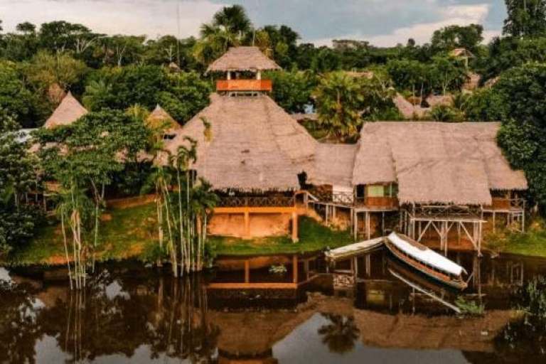 Partenza da Iquitos: Tour della città-Visita al mercato di Belen