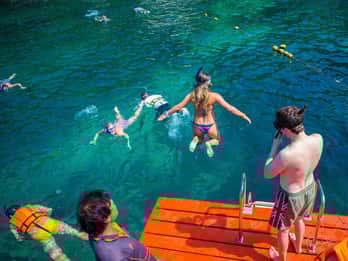 Koh Tao: Premium Snorkel Tour to Koh Nangyuan Bays by Oxygen