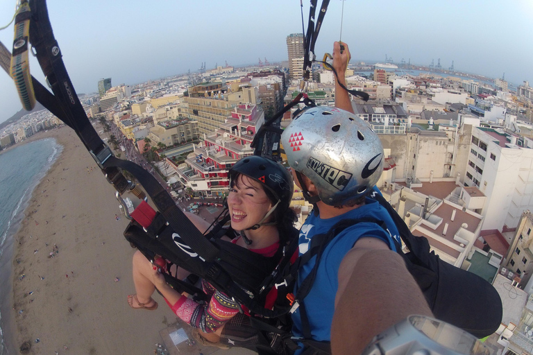 Las Palmas de Gran Canaria: Tandem Paragliding Flight