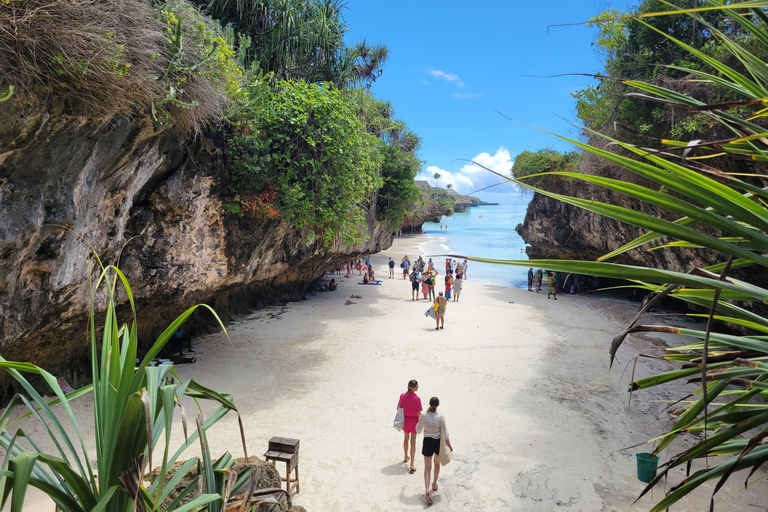 Zanzibar: Mtende Beach with Roundtrip Transfers