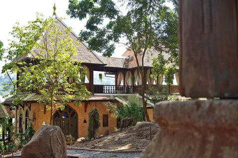 Luang Prabang: E-Mountainbike Tour with Waterfall & Lunch