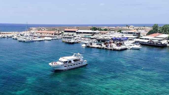 DE PAPHOS: 1,5 HORAS de cruzeiro num barco com fundo de vidro com mergulho