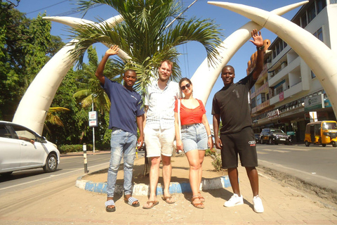 Diani: Taxi e transfer aeroportuali