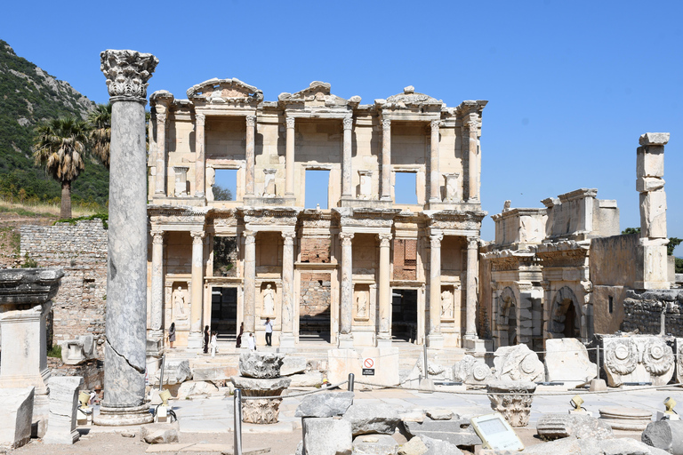Kusadasi: Ephesus Private Tour with Turkish Bath Experience