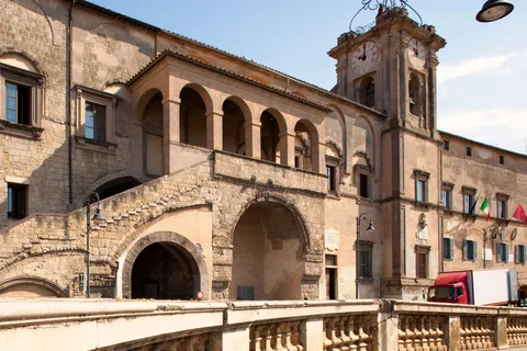 Vanuit Civitavecchia: Tarquinia & Unesco Bezoek met Lunch