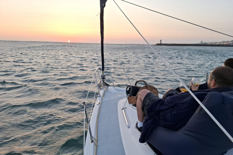 Porto,cruise with magical sunset ocean,open sail drink&snack Shared Magical Sunset Ocean
