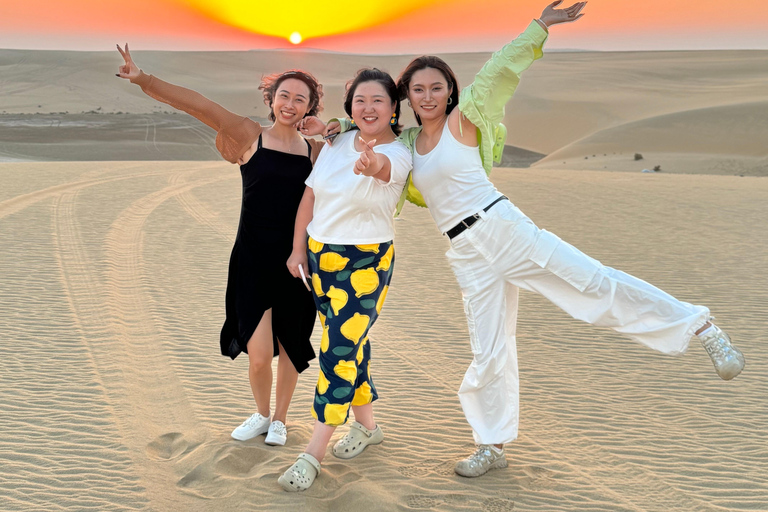 Desert Safari Qatar Camel Sandbording sunrise/sunset tour