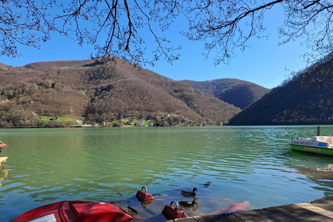 From Sarajevo: Travnik, Jajce, and Pliva Lakes Day Trip