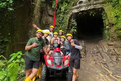ubud: quadriciclo + rafting
