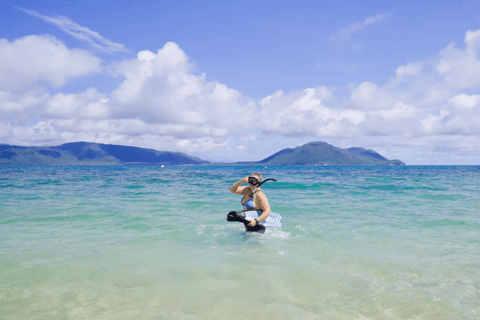 From Cairns: Moore Reef, Fitzroy Island Tour with Helicopter